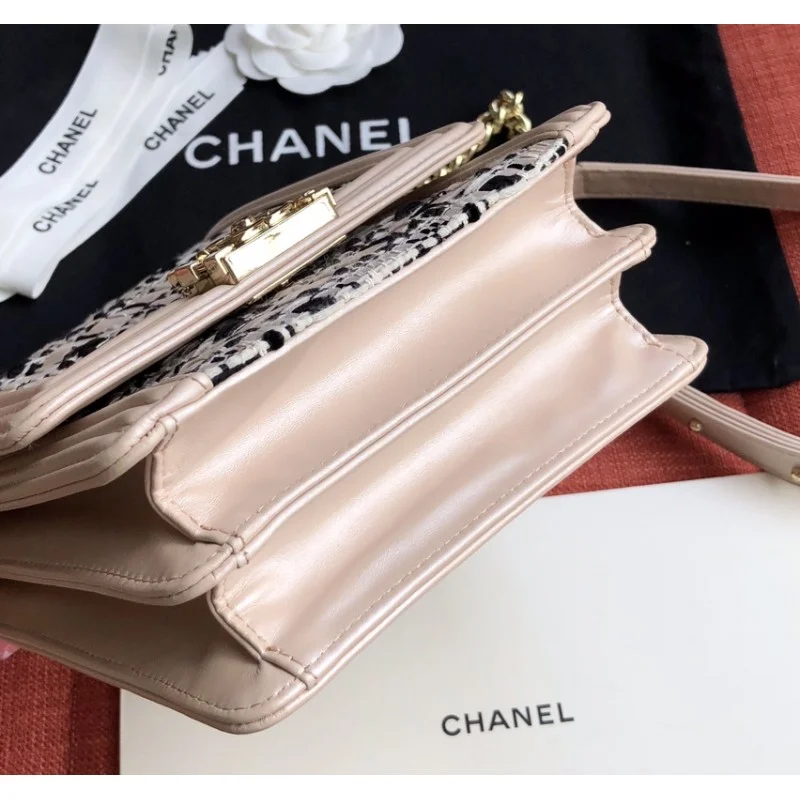 Chanel Boy Chanel Handbag As0130