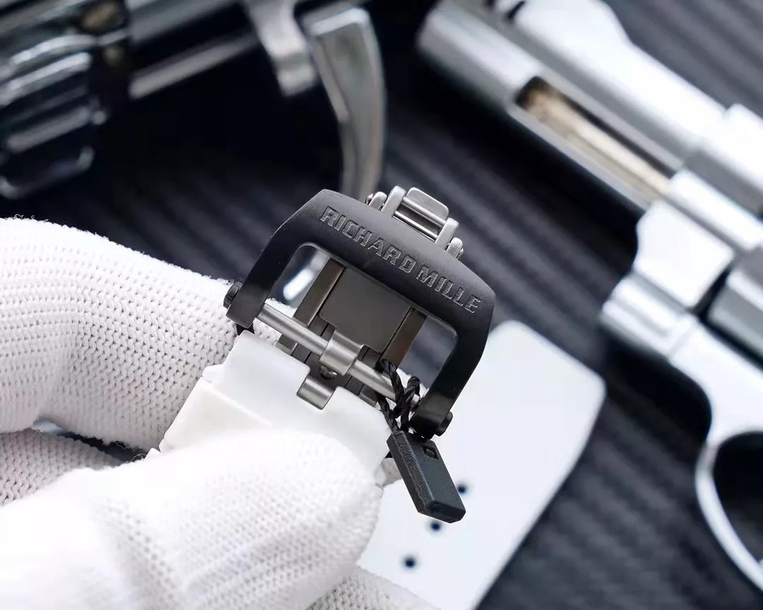 RM 35-02 White Dial White Bezel White Rubber Strap RUML3