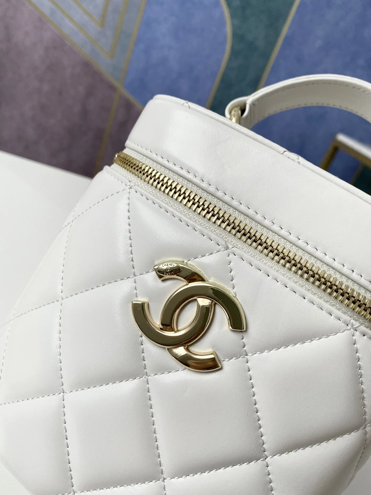 Chanel Vanity Case Gold Hardware White For Women, Women’s Handbags, Shoulder Bags 9.4in/24cm