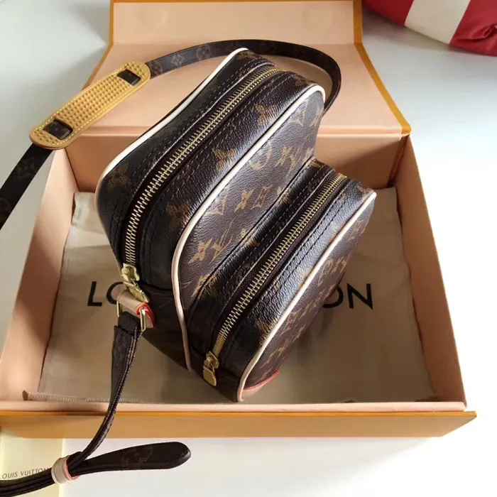 Amazone Monogram M45236