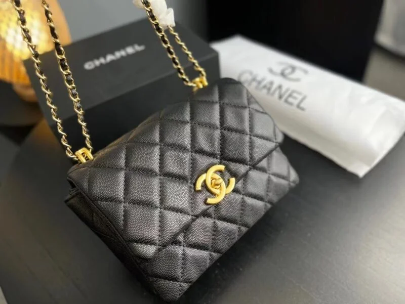 Chanel Cf Mini Black 20Cm A69900