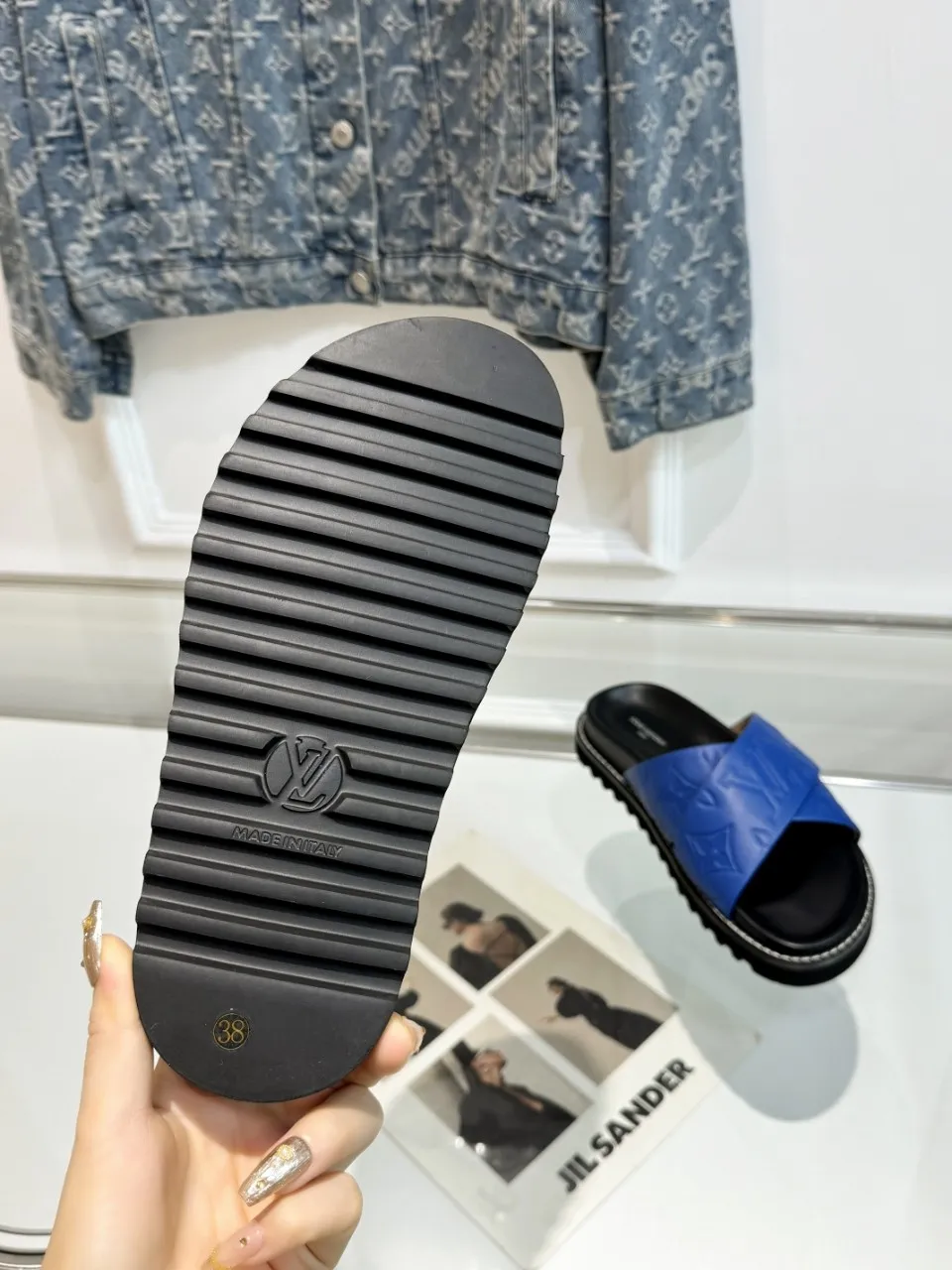 Louis new arrival summer slippers men and women