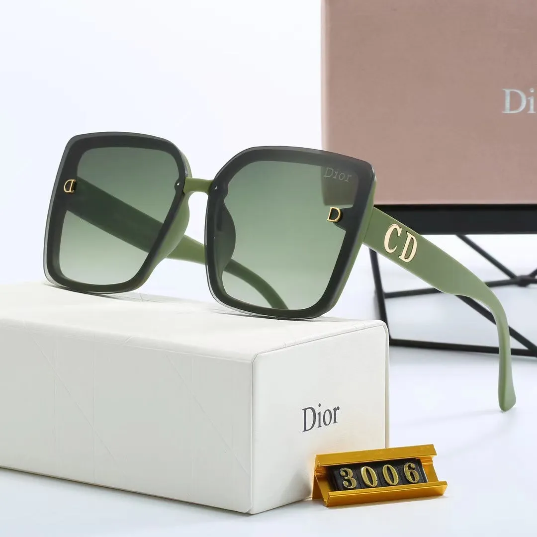 4-color fashionable CD letter sunglasses