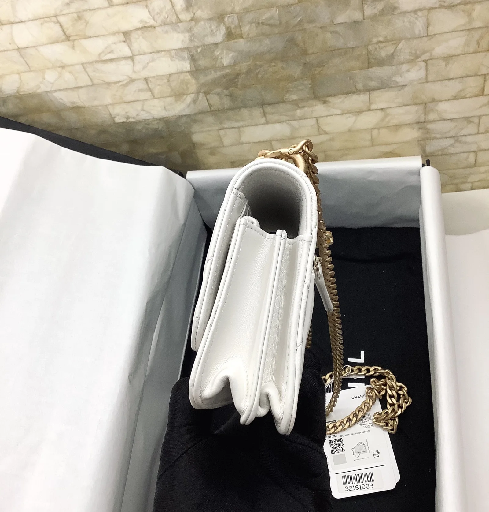 Chanel Spring And Summer 22C White For Women, Women’s Bags 6.1in/15.5cm