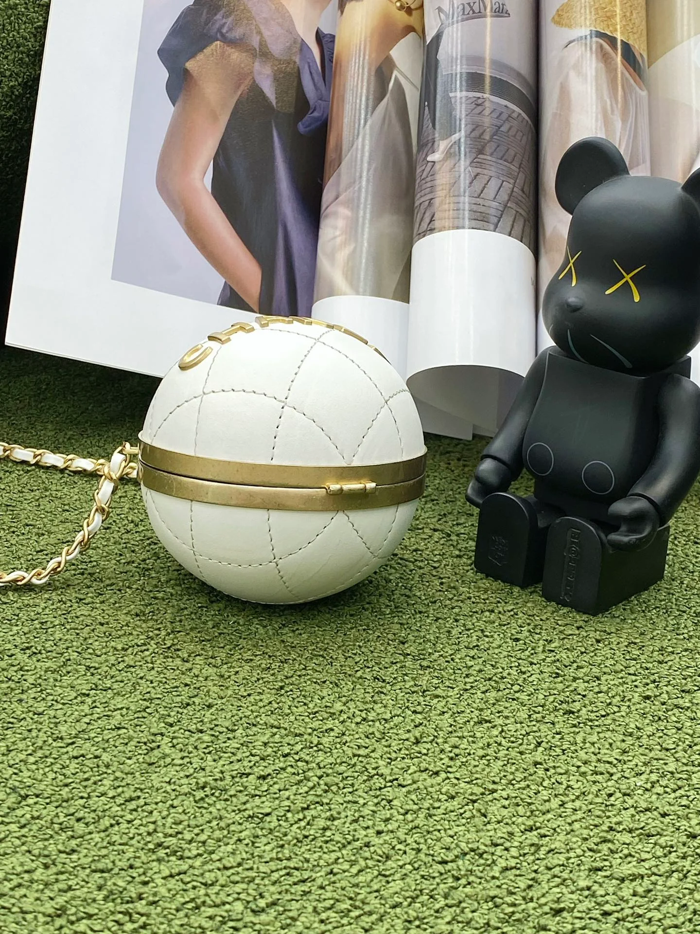 Chanel Ball Bag White and Gold Chain Bag For Women 8cm/3.15in