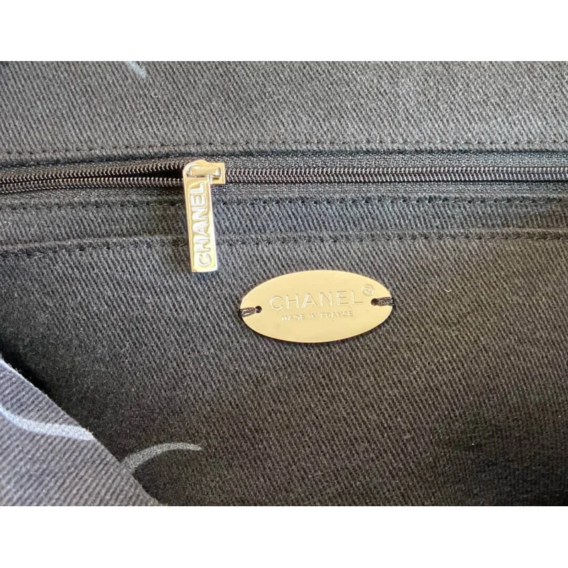 Chanel Denim Class-Flap Jumbo Large Bag As2072