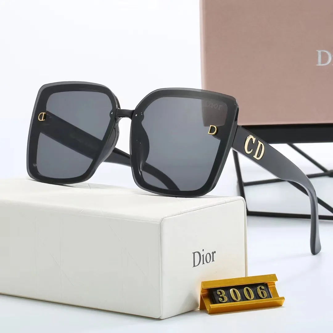4-color fashionable CD letter sunglasses