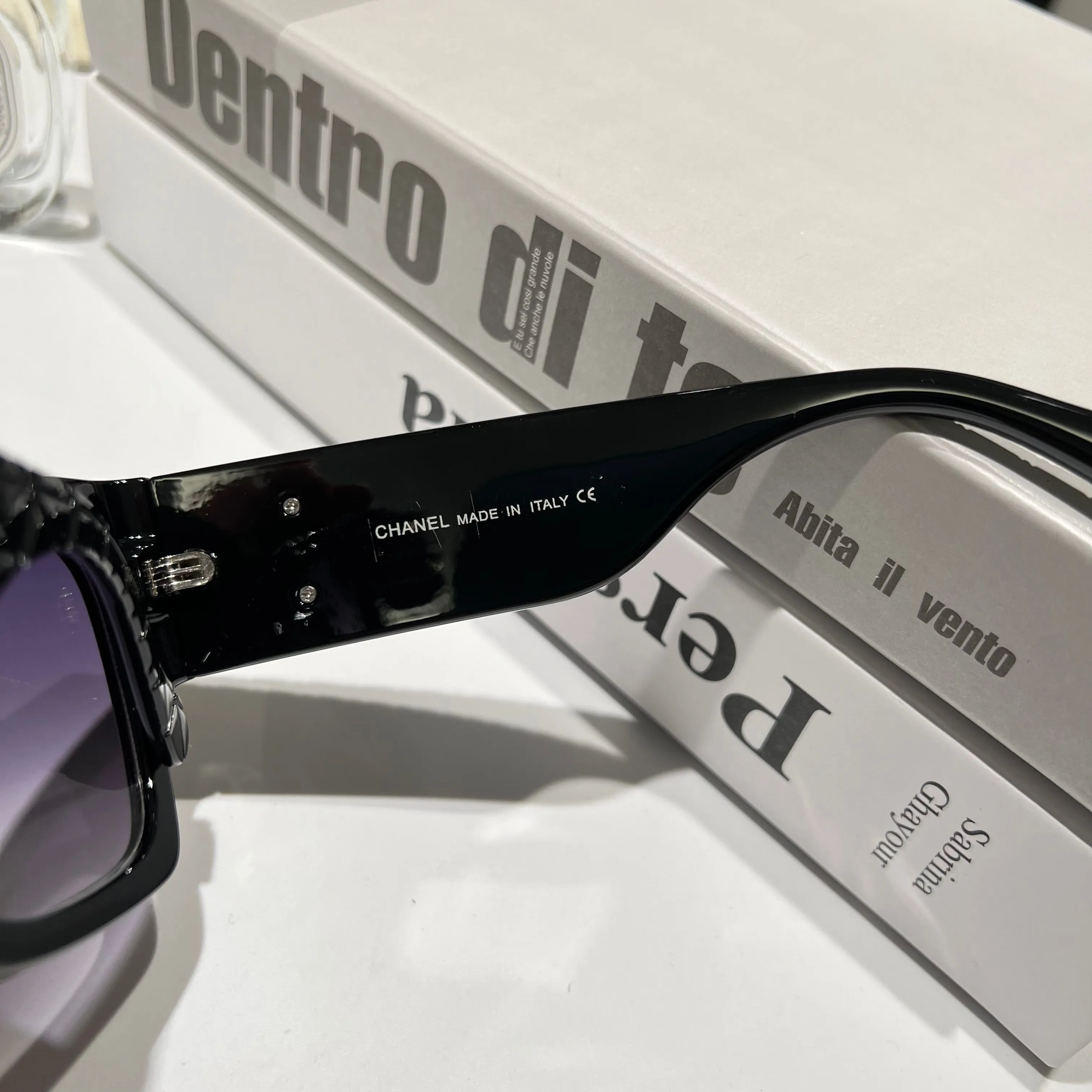 6-color fashionable CC letter sunglasses