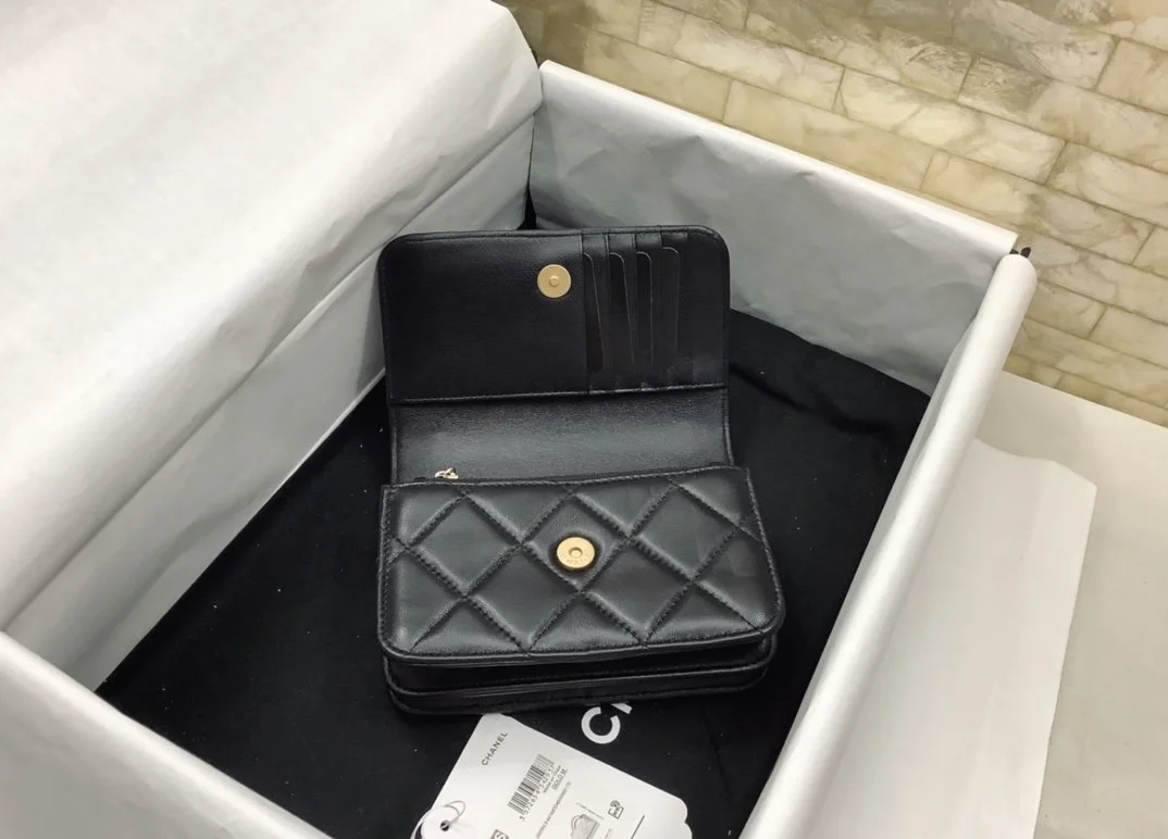 Chanel Spring And Summer 22C Black For Women, Women’s Bags 6.1in/15.5cm