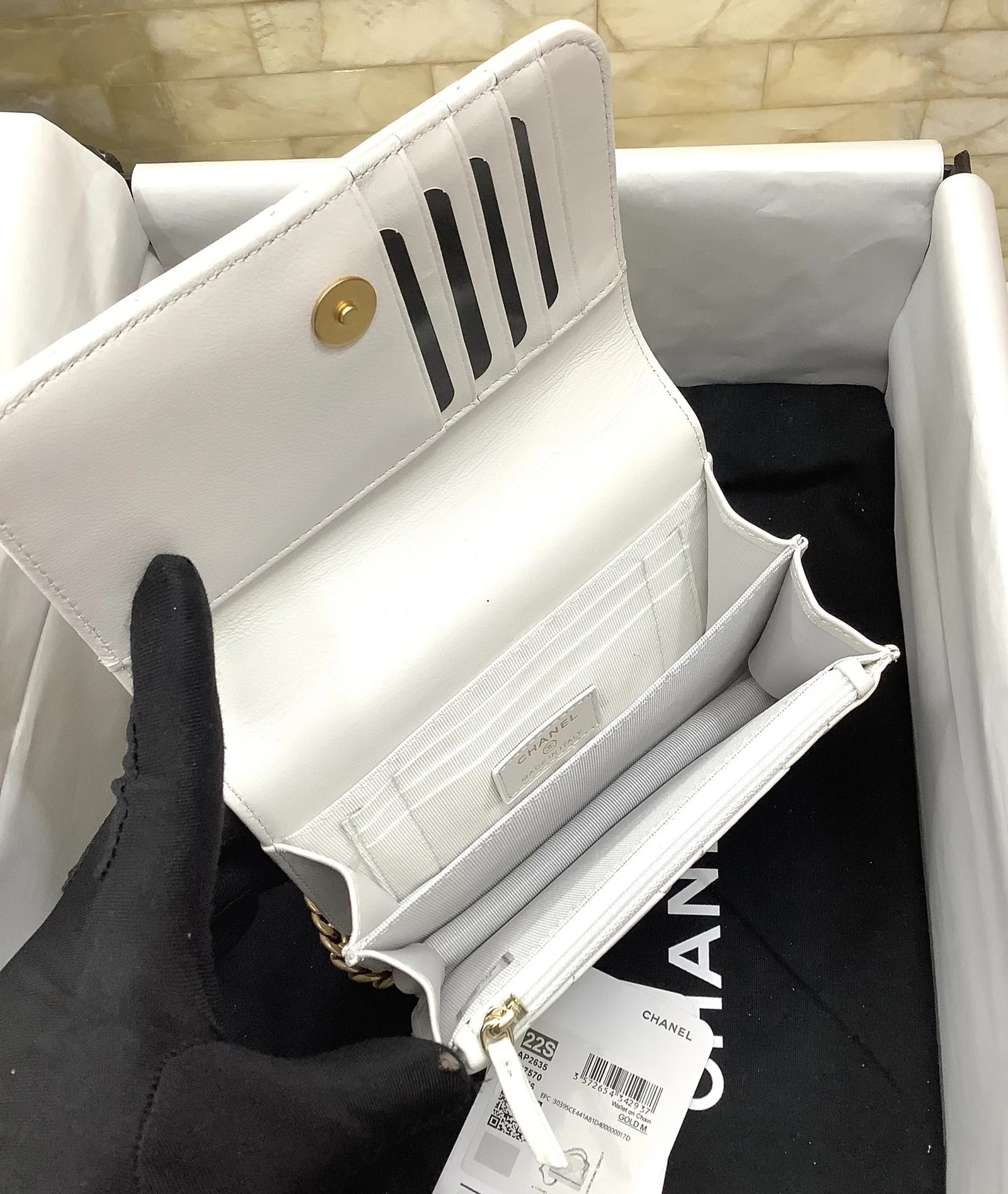 Chanel Spring And Summer 22C White For Women, Women’s Bags 6.1in/15.5cm