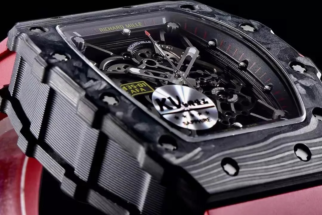 RM 35-01 Black Bezel Red Markers Red Rubber Strap KV RUML3