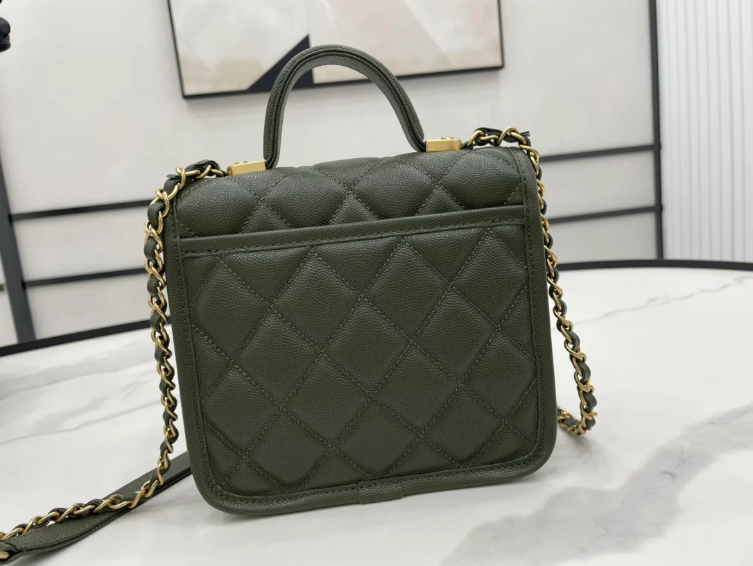 Chanel 22K Flap Bag Dark Green For Women, Women’s Bags 8.1in/20.5cm