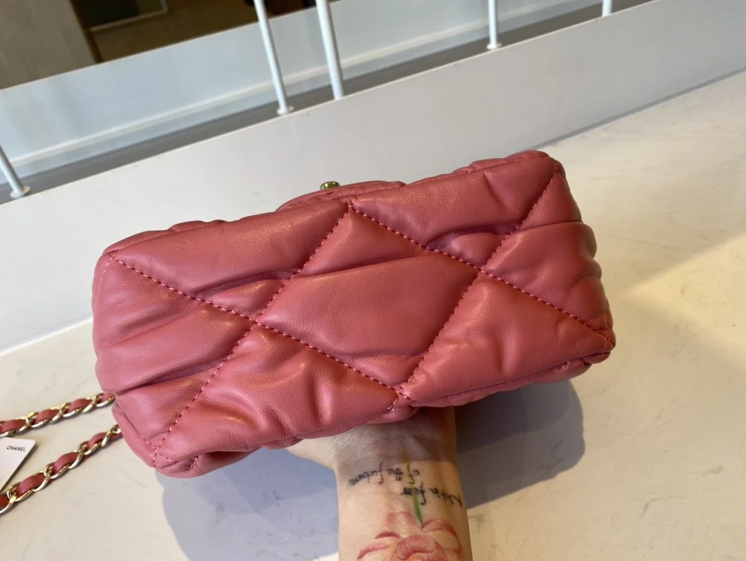 Chanel Small Flap Bag Gold Hardware Pink For Women, Women’s Handbags, Shoulder Bags 7.5in/19cm AS2232