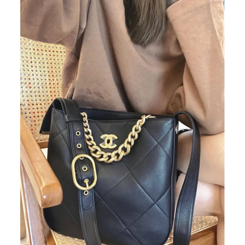 Chanel Hobo Handbag Calfskin Black As2844
