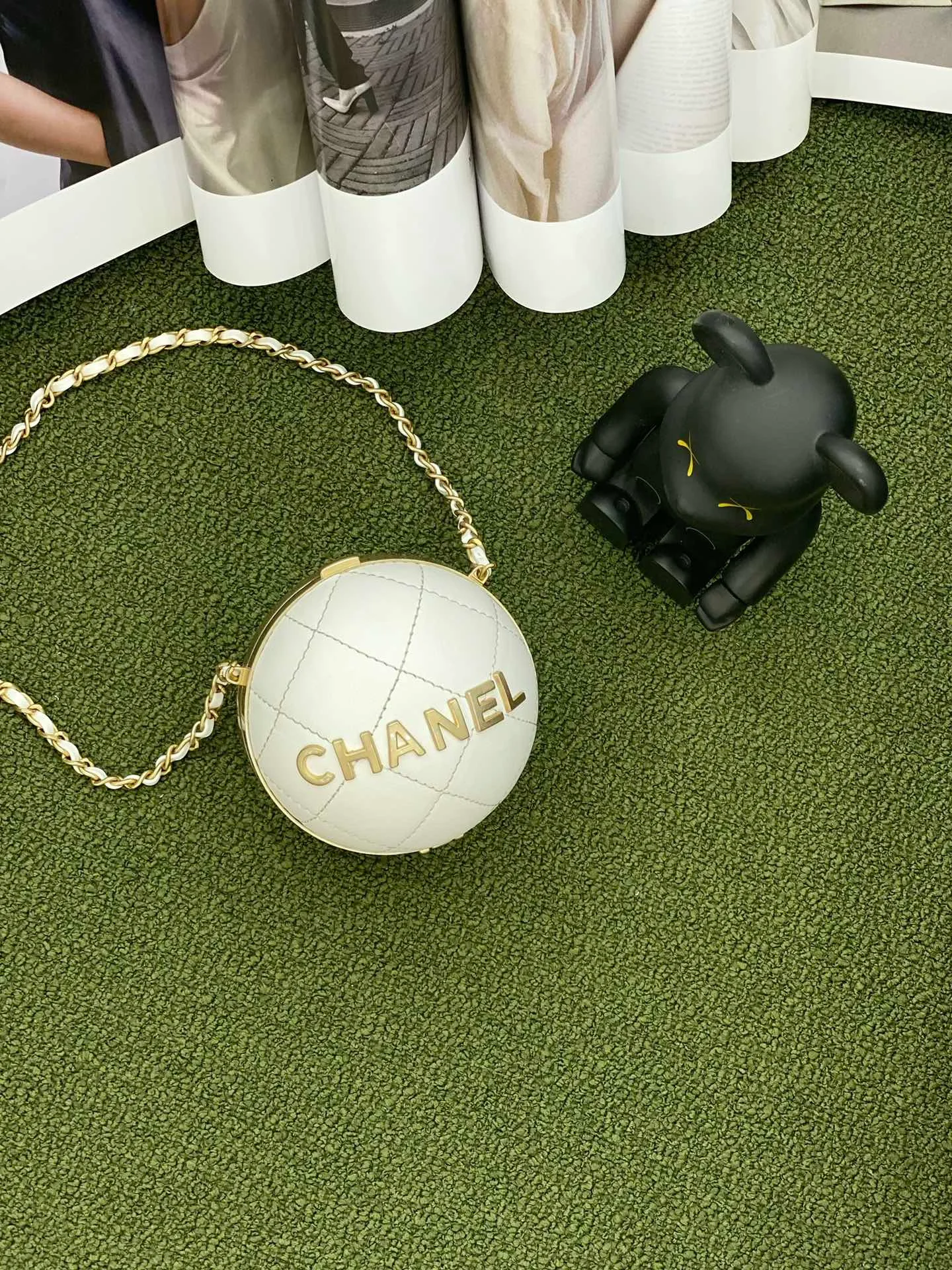 Chanel Ball Bag White and Gold Chain Bag For Women 8cm/3.15in