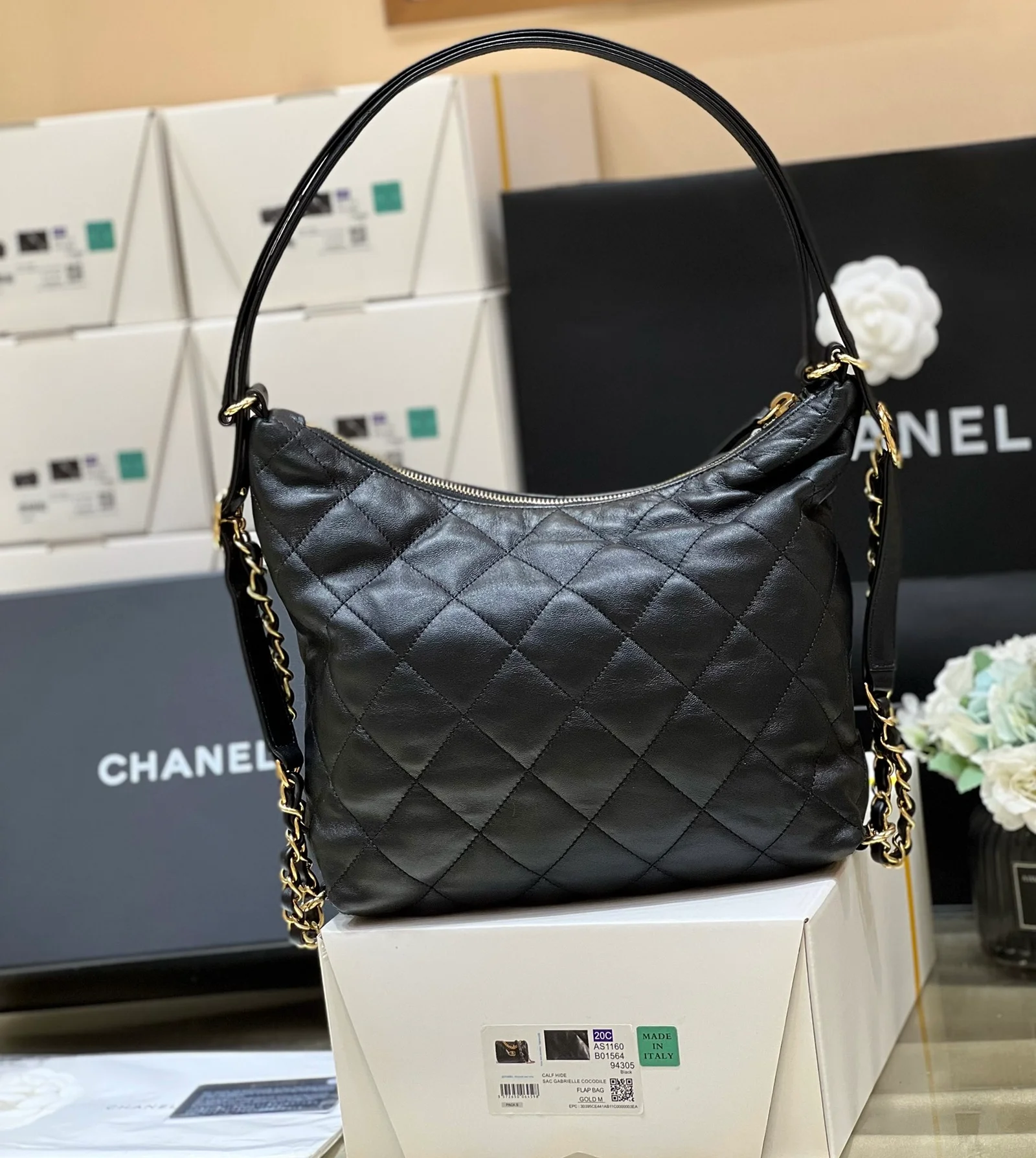 Chanel Maxium Old Hobo Bag Black For Women, Women’s Bags 14.4in/37cm AS3488 B08857 94305