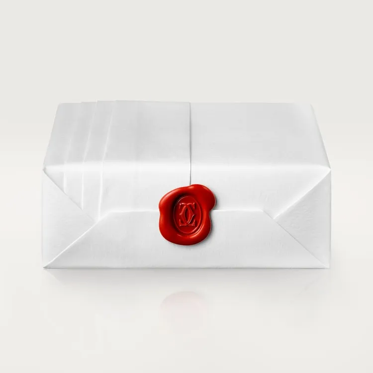 LOVE NECKLACE, 3 DIAMONDS