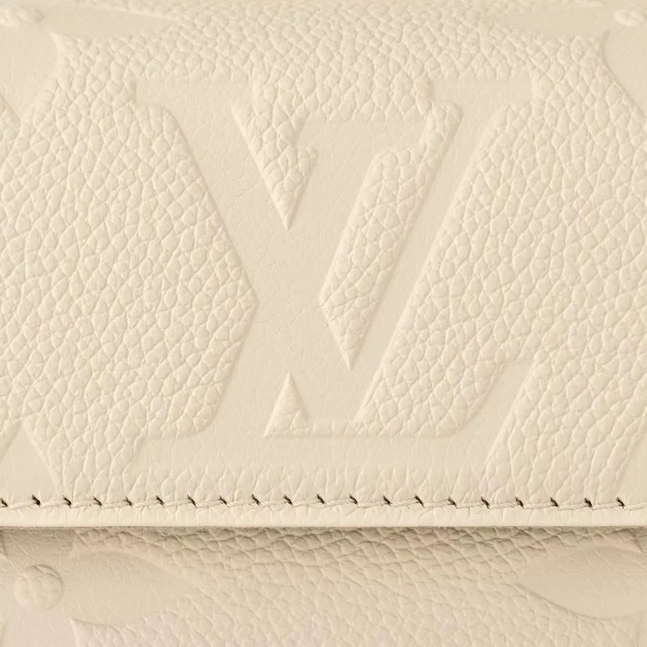 Wallet on Chain Ivy M82210 M82210