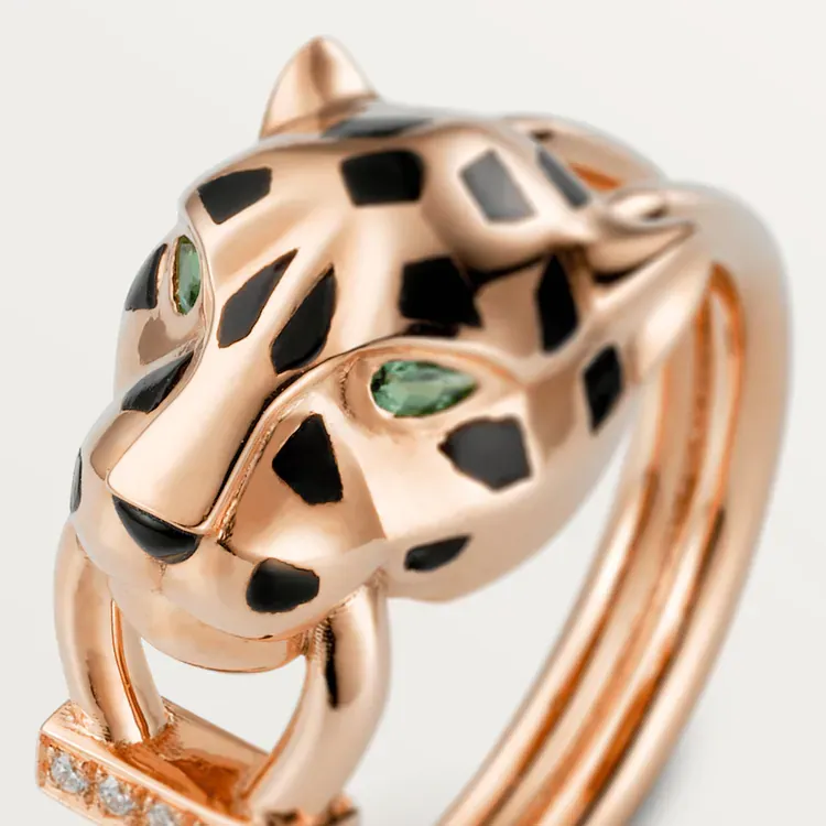 PANTHÈRE DE CARTIER RING