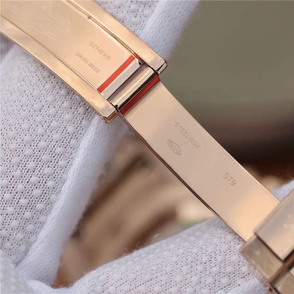 GMT-Master II Root Beer Rose Gold 40mm