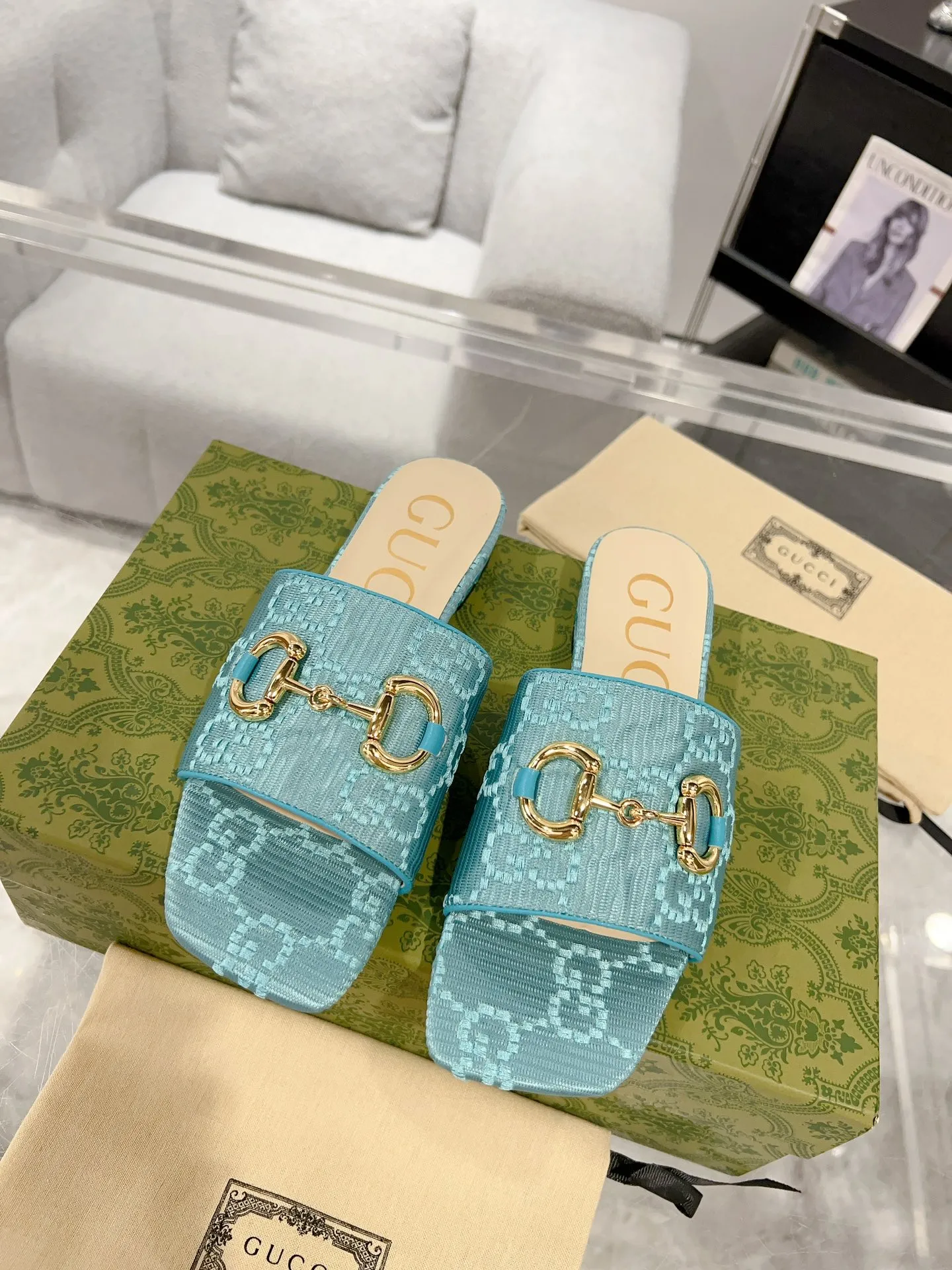 GG new arrival women slippers 01