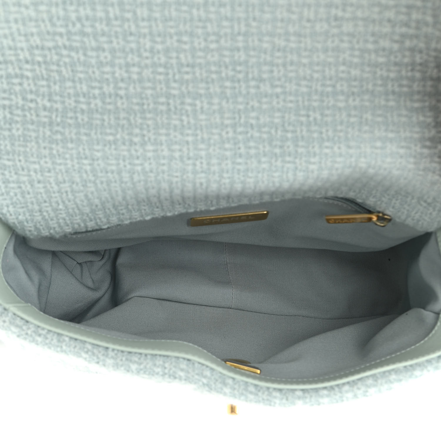 Tweed Mixed Fibers Quilted Medium Chanel 19 Flap Light Green