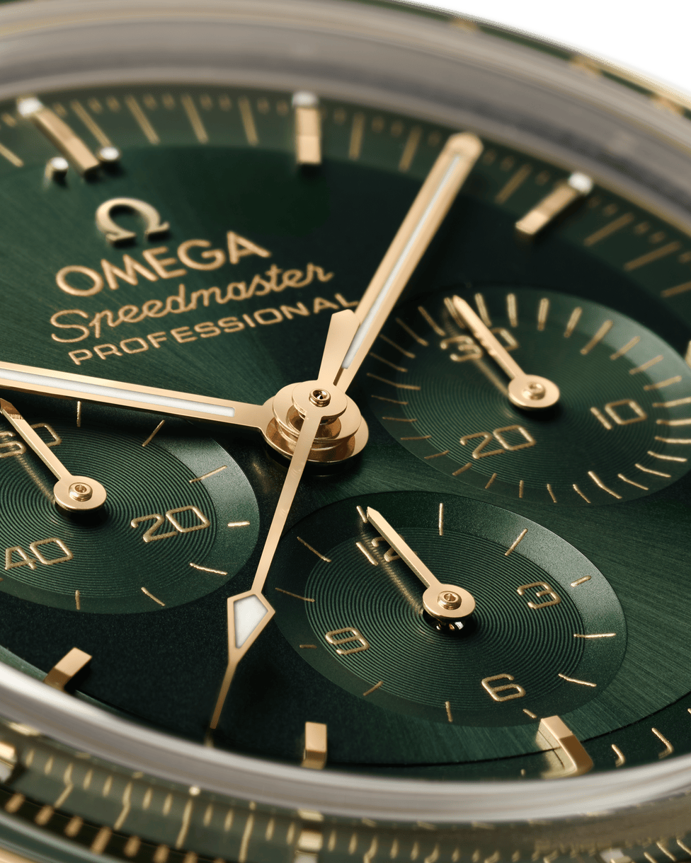 Speedmaster Moonwatch Professional Chronograph 18K Moonshine Gold 42mm
