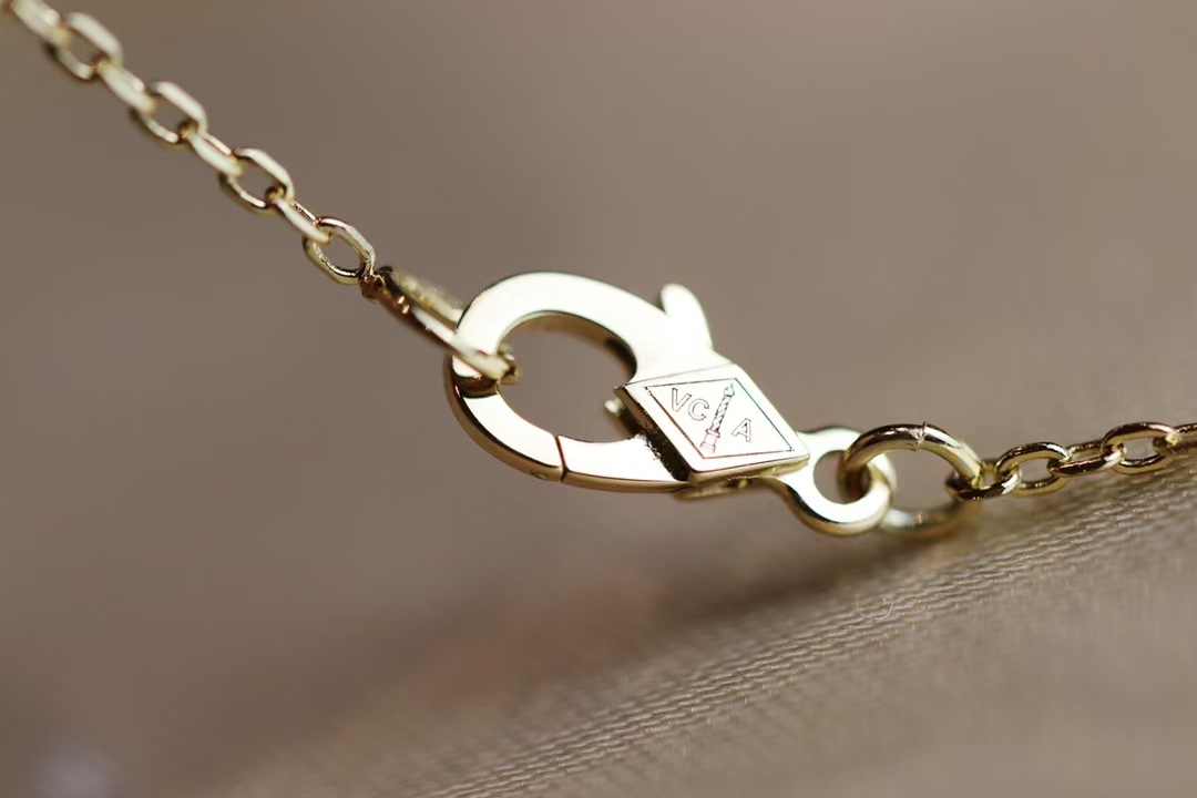 VCA Vintage Alhambra Pendant Necklace - Large - Best Replica Jewelry™