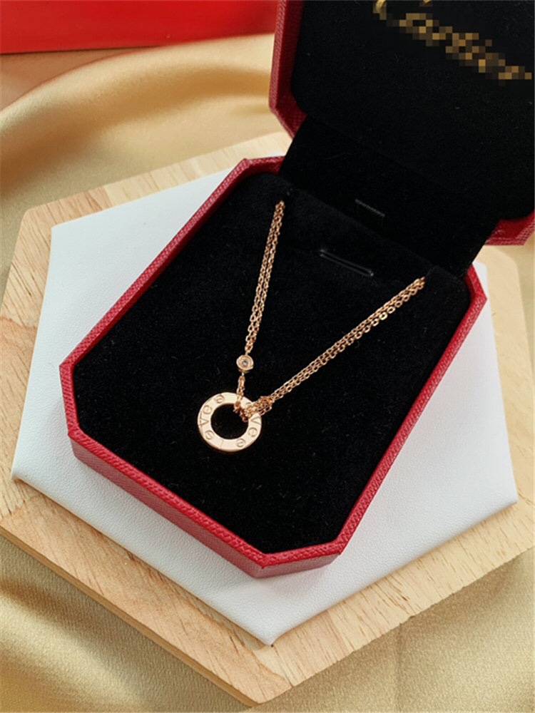 Cartier LEVE LOVE Pendant Necklace - Best Replica Jewelry™