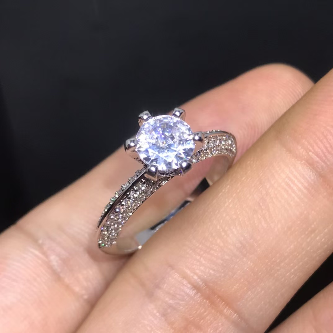 Tiffany Classic Single Diamond Ring - Best Replica Jewelry™