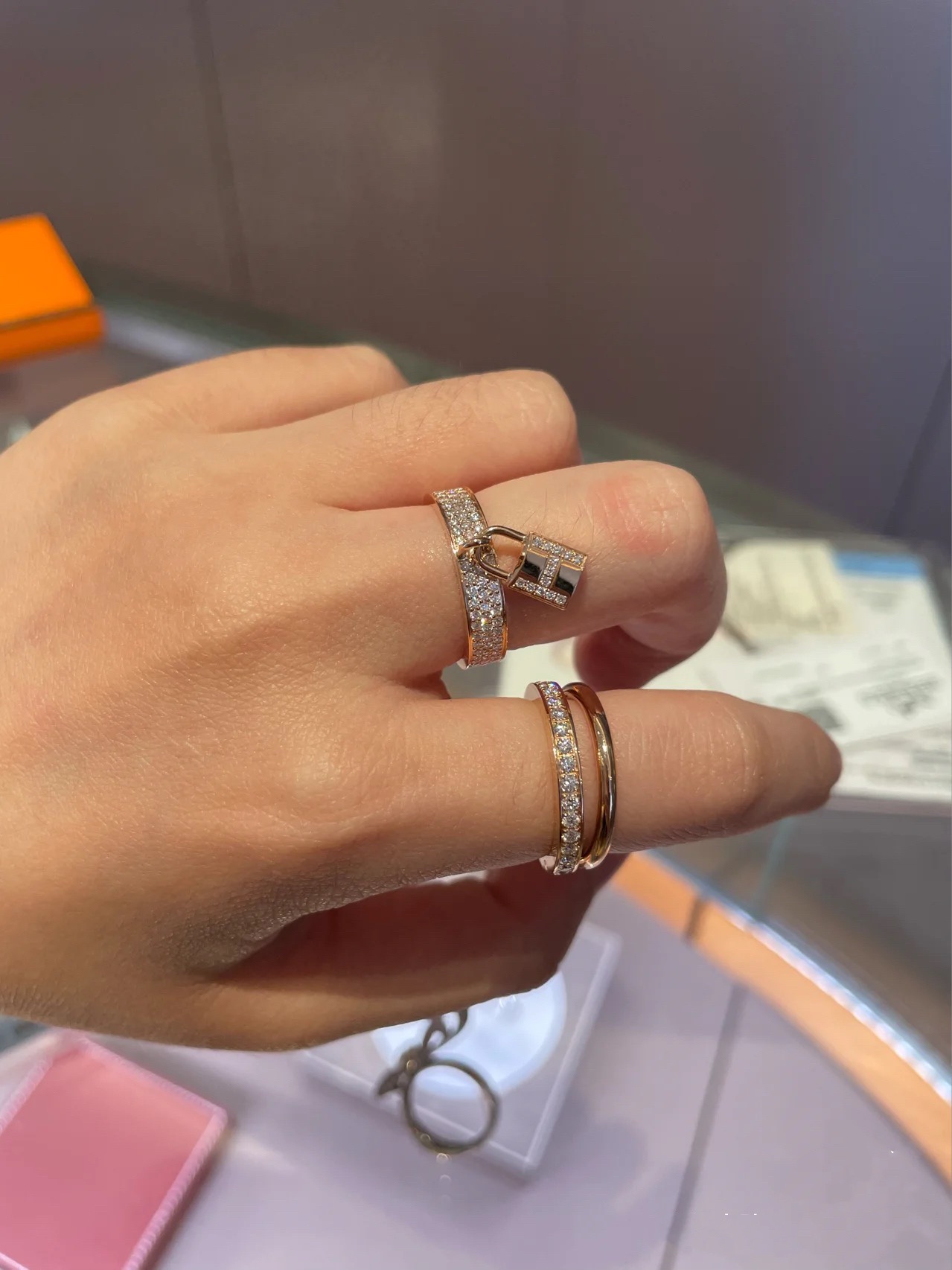 Hermes Diamond Paved Lock Ring - Best Replica Jewelry™