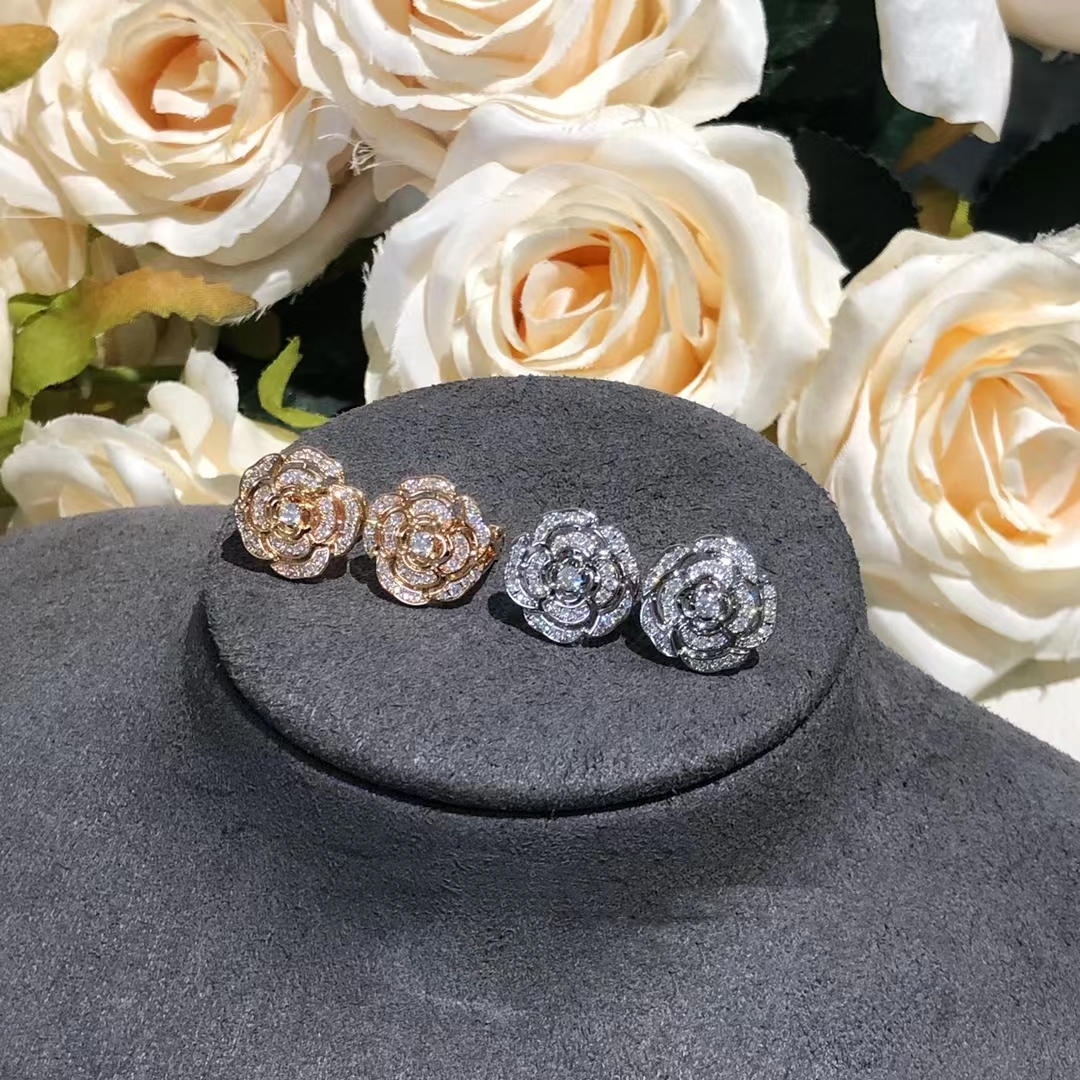 Chanel Diamond Camellia Stud Earrings - Best Replica Jewelry™