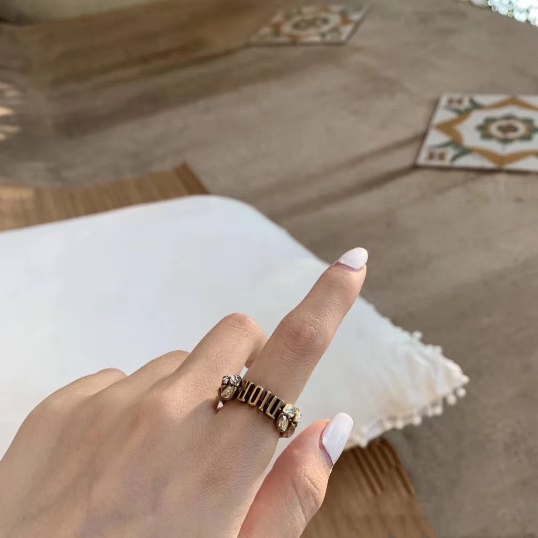 Dior Vintage Rhinestone Ring - Best Replica Jewelry™