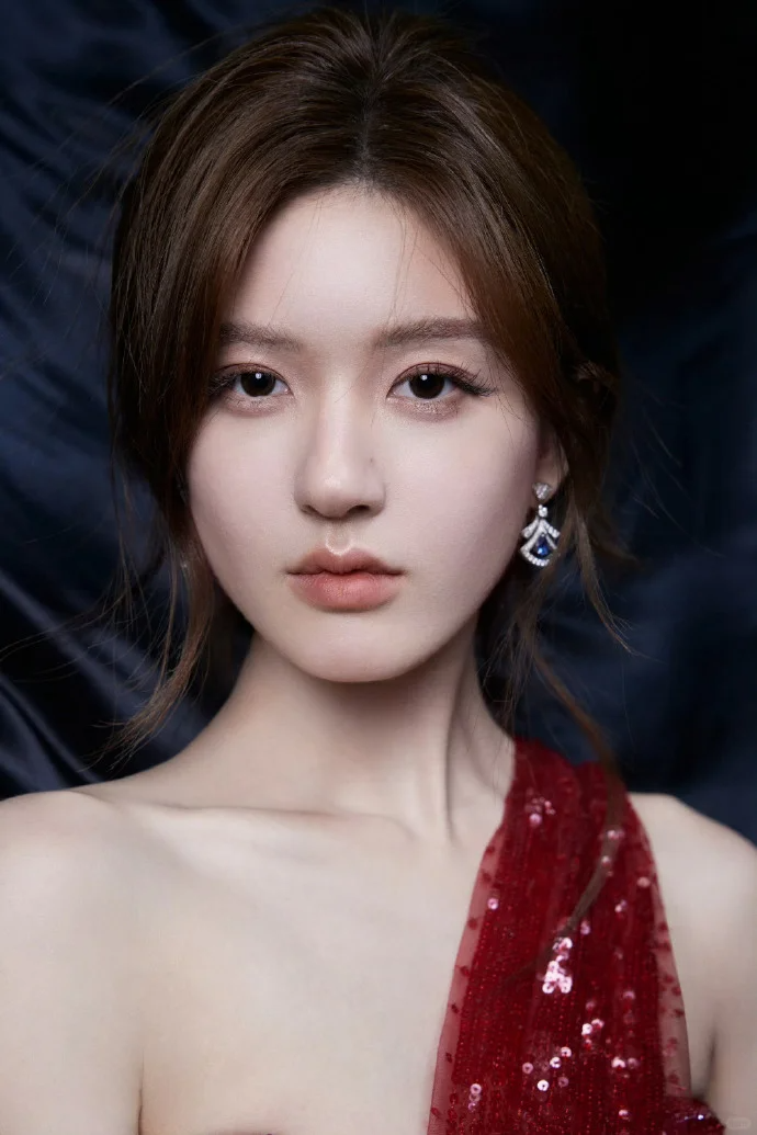 Bvlgari Divas’ Dream Earrings - Navy Teardrop Diamond - Best Replica Jewelry™