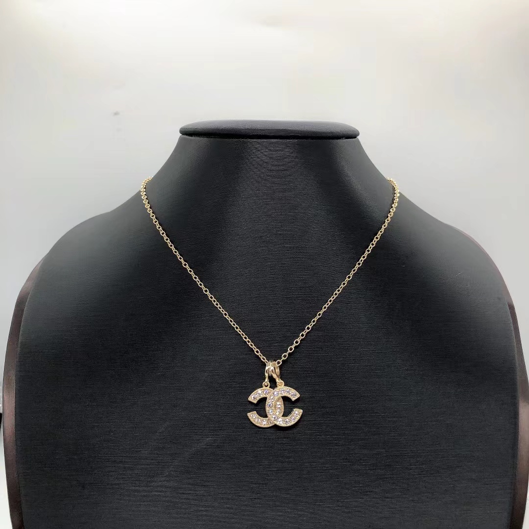 Chanel Separate Double C Pendant Necklace - Best Replica Jewelry™