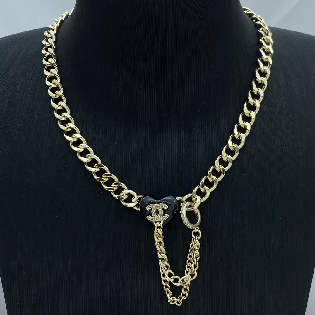 Chanel Funky Gold Chunky Cuban Chain Necklace - Best Replica Jewelry™