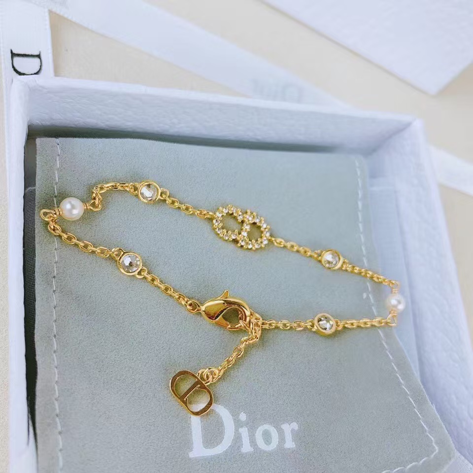 Dior CD Diamond Bracelet - Best Replica Jewelry™