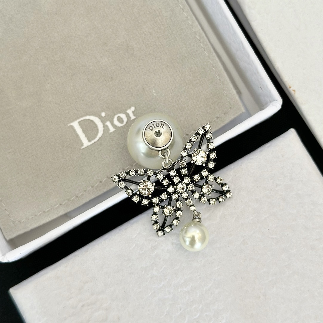 Dior Butterfly Pearl Drop Earrings - Best Replica Jewelry™