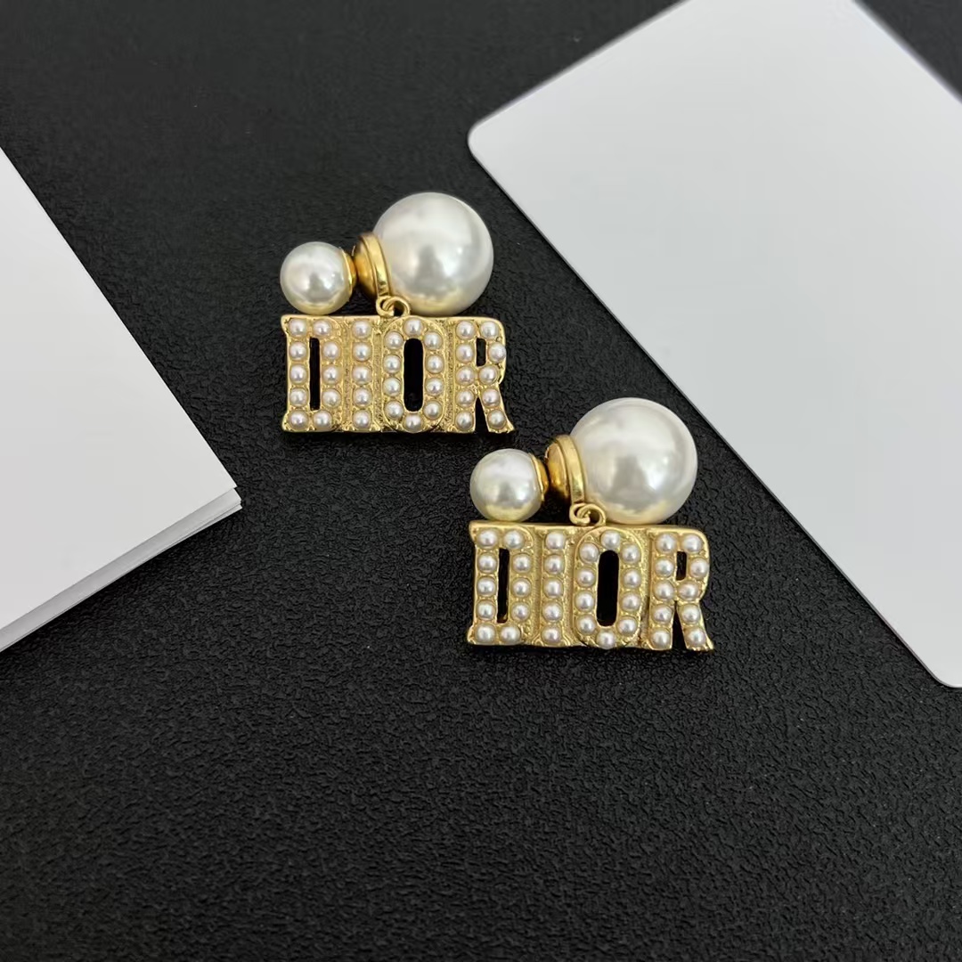 Pearl Paved Dior Letters Earrings - Best Replica Jewelry™
