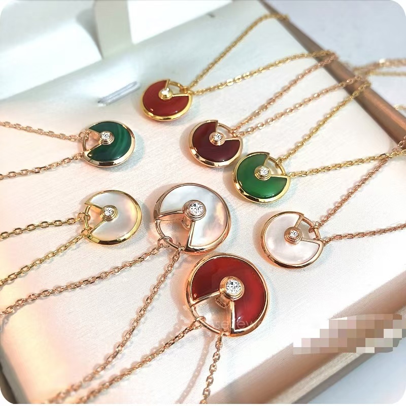 Cartier Amulette de Necklace - Best Replica Jewelry™