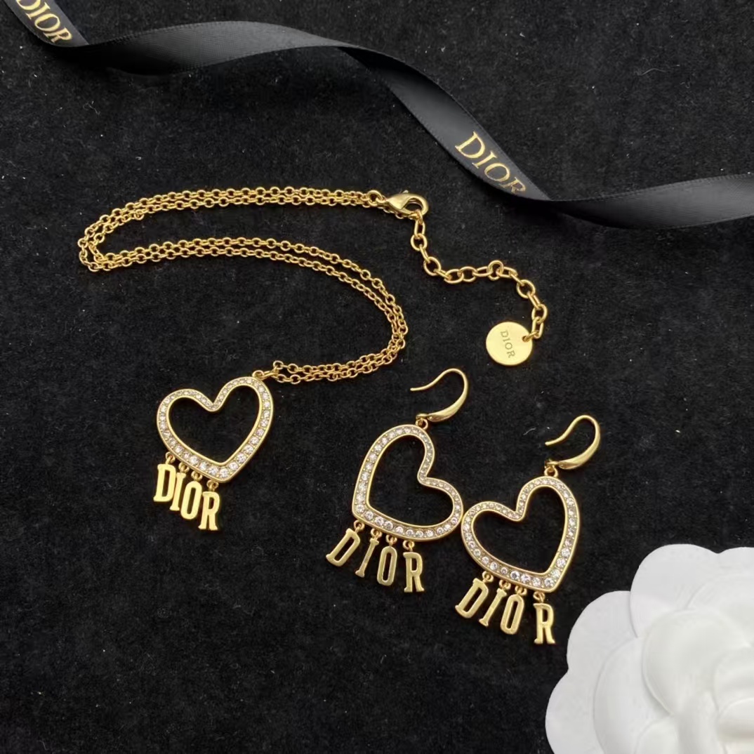 Dior Letters Heart Necklace and Earrings - Best Replica Jewelry™