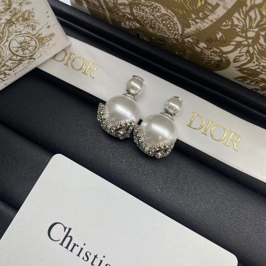 Dior Butterfly Paved on Pearl Stud Earrings - Best Replica Jewelry™