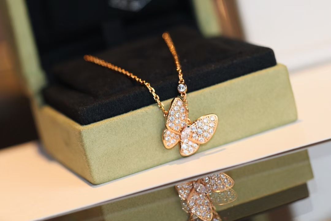 VCA Two Butterfly Pendant Necklace - Best Replica Jewelry™