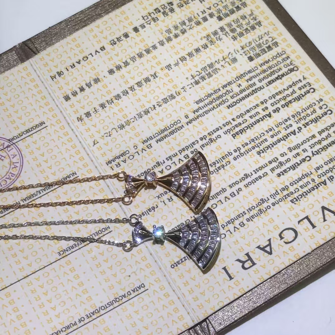 Bvlgari Divas' Dream Necklace - Best Replica Jewelry™