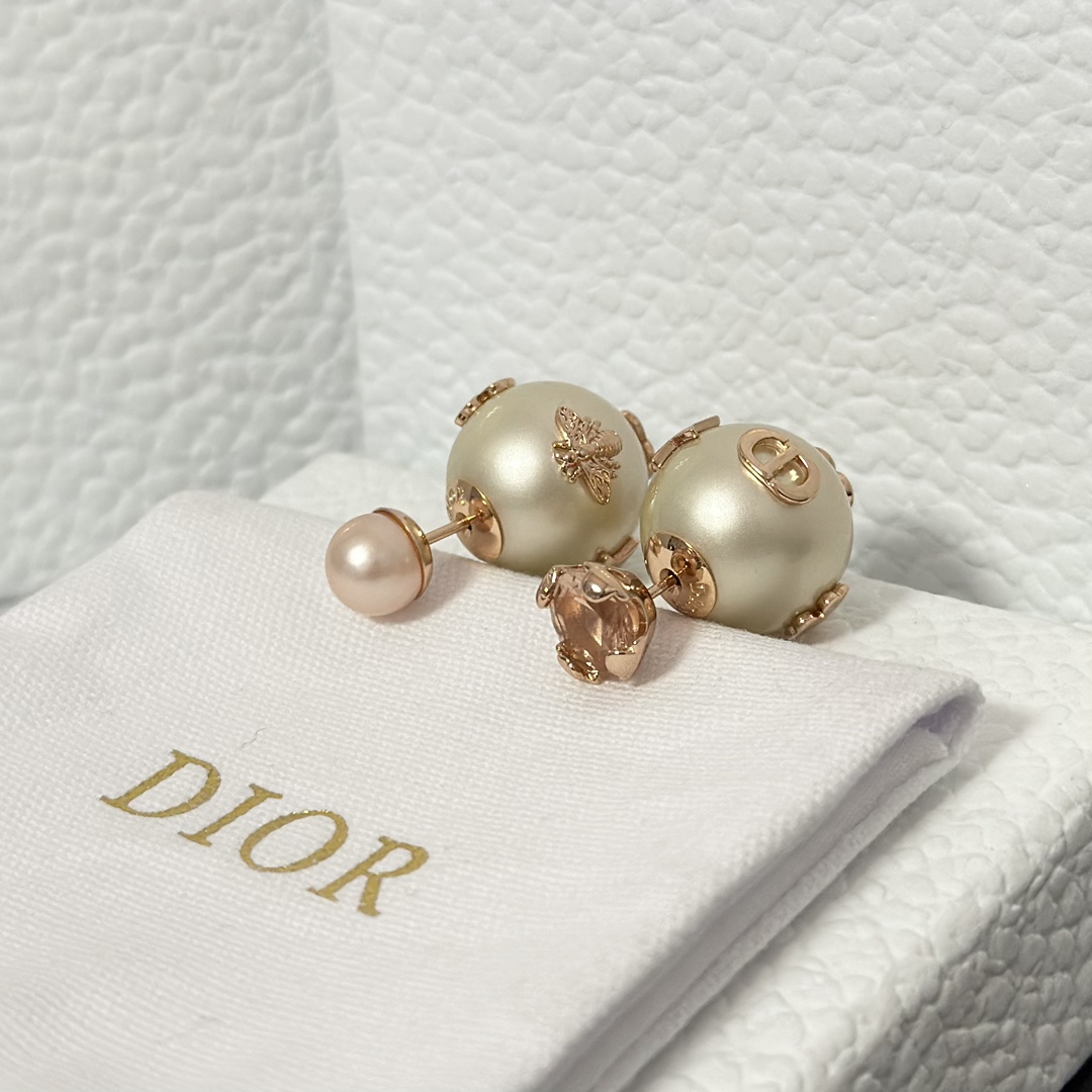Dior New Two Pearls Stud Earrings - Best Replica Jewelry™