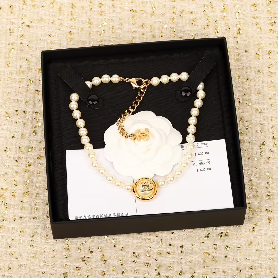 Chanel Enhancer Double C Pendant Pearl Choker Necklace - Best Replica Jewelry™