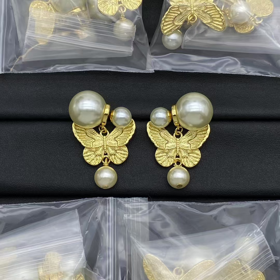 Dior Butterfly with Pearl Earrings - Best Replica Jewelry™