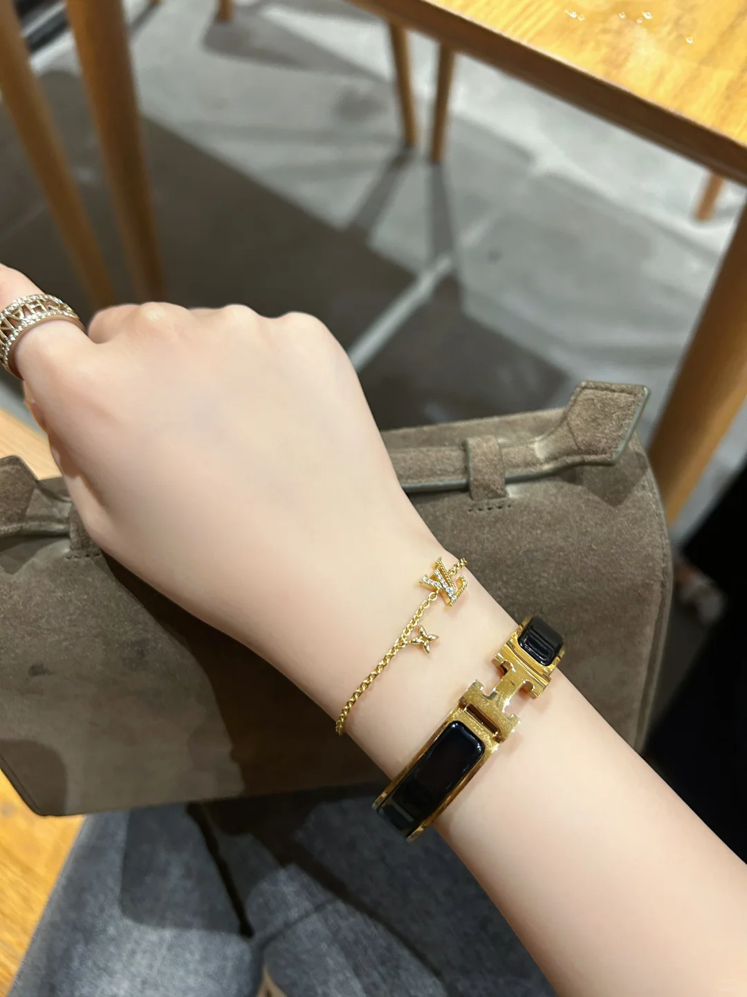 Hermes Wide H Enamel Bracelet Bangle - Best Replica Jewelry™