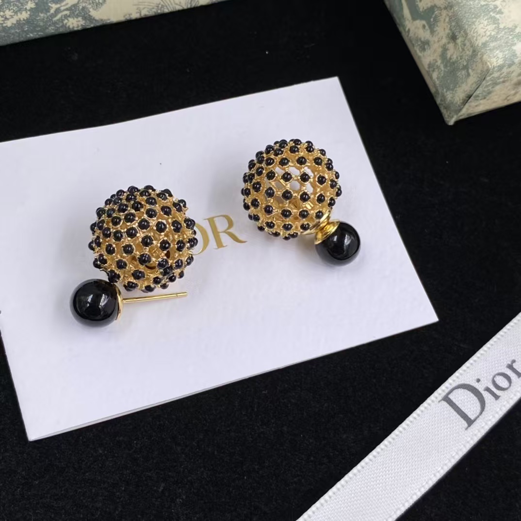 Dior Black Stud Earrings - Best Replica Jewelry™
