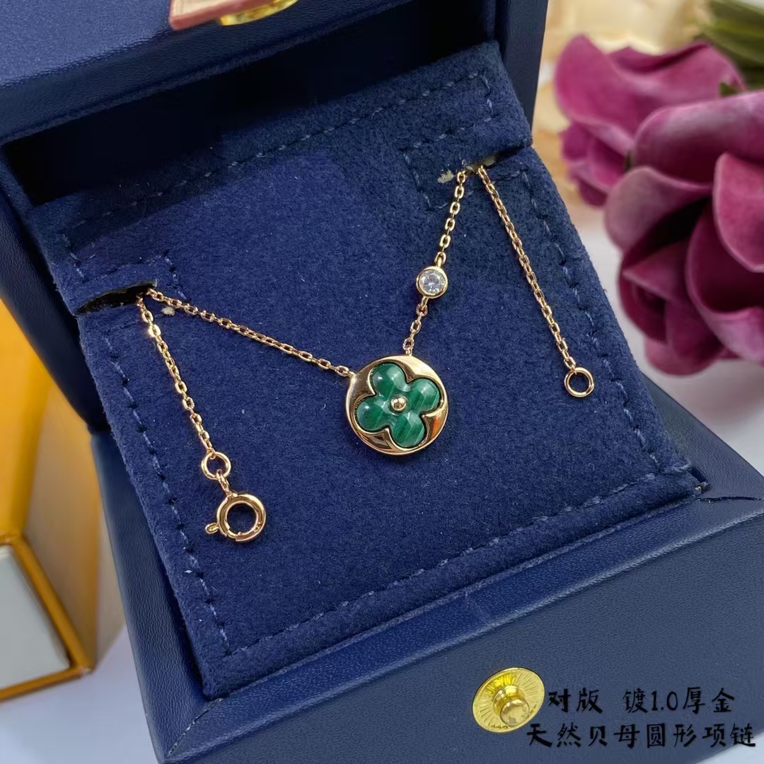 Louis Vuitton Color Blossom Sun Pendant Necklaces - Best Replica Jewelry™